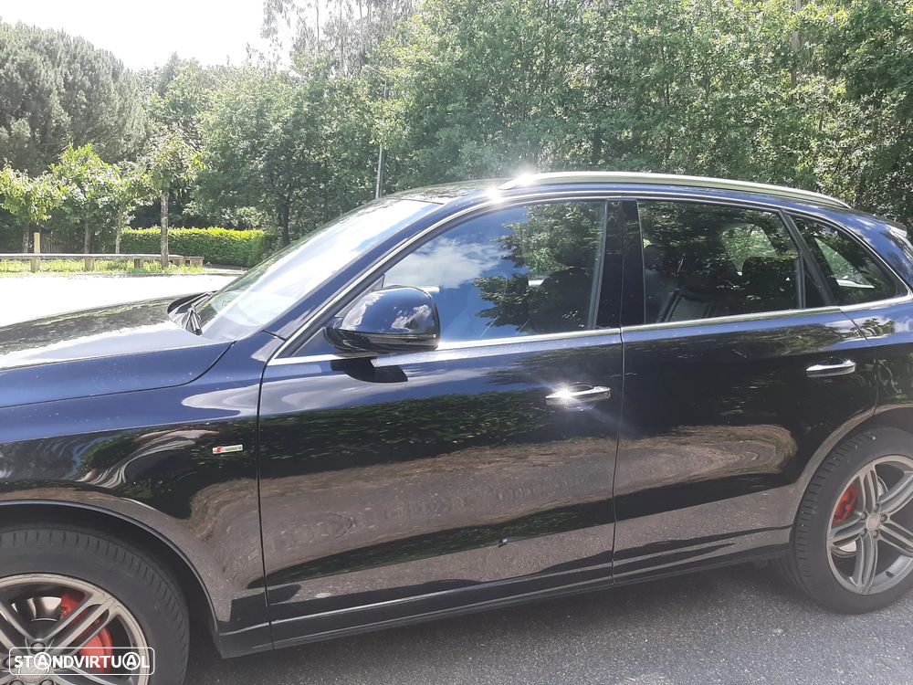 Audi Q5 2.0 TDI quattro S-line S-tronic - 2