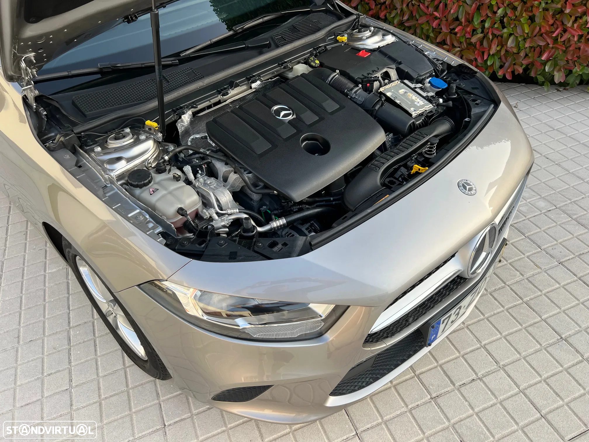 Mercedes-Benz A 180 d Style Plus Aut. - 35