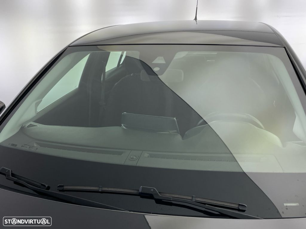 Peugeot 208 1.2 PureTech Active Pack - 21