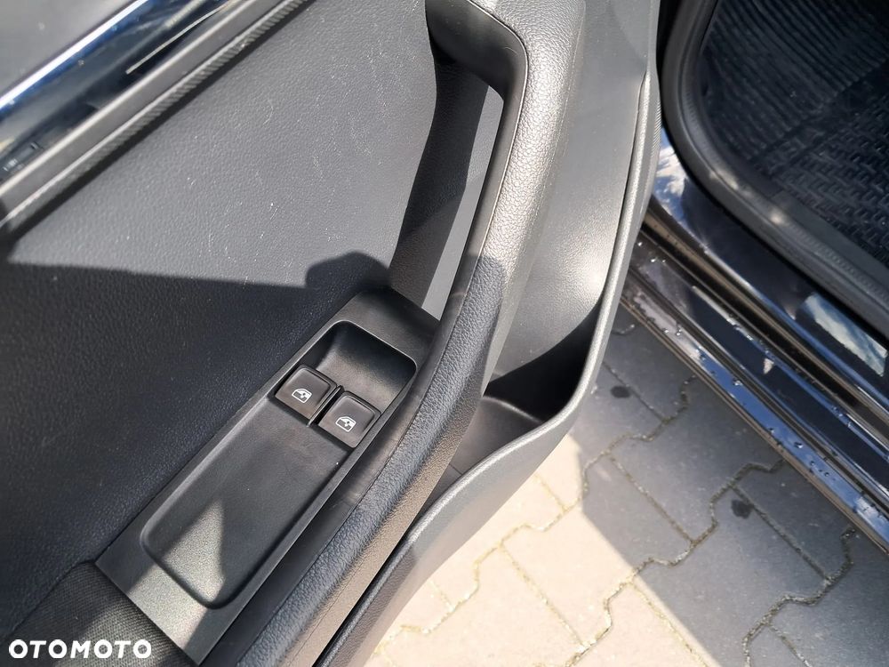 Skoda Fabia 1.0 TSI Ambition - 17