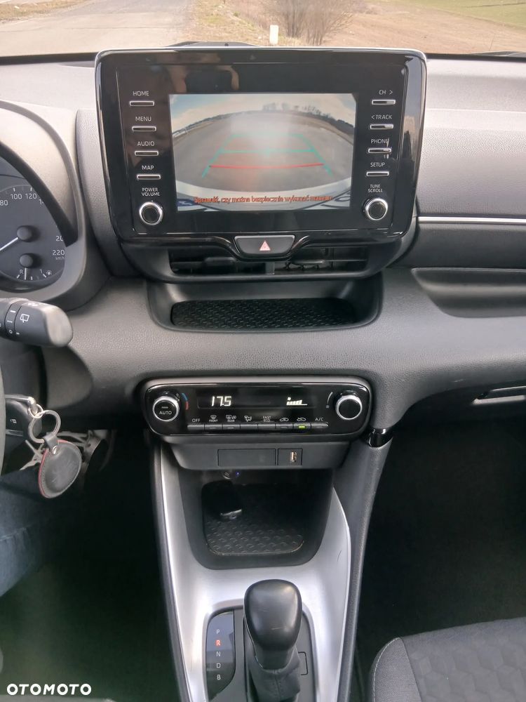 Toyota Yaris Hybrid 1.5 Comfort - 12