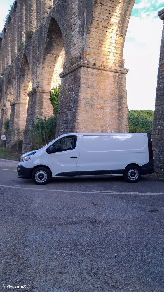 Renault Trafic 1.6 dci – 125cv, versão Longa - 15