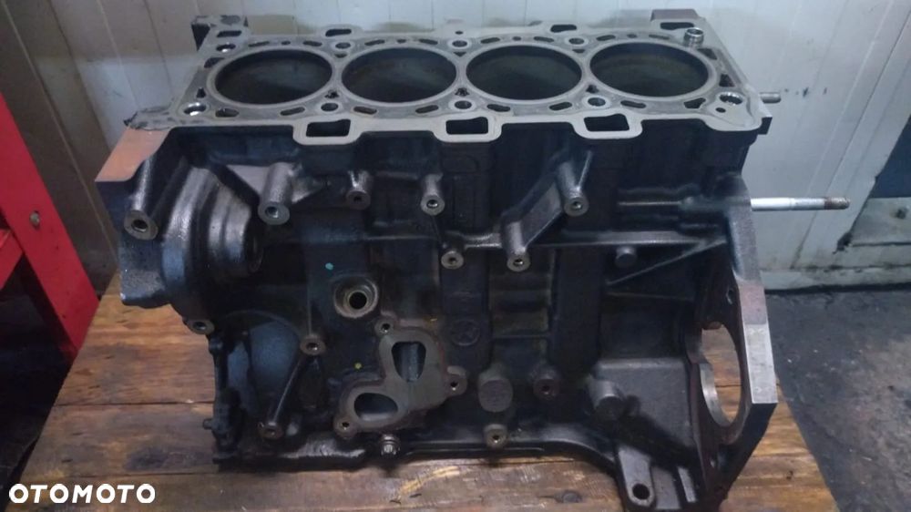 BLOK SILNIKA RENAULT MASTER OPEL MOVANO NISSAN NV400 2,3 EURO 6 M9TC704 NO 725/250 - 1