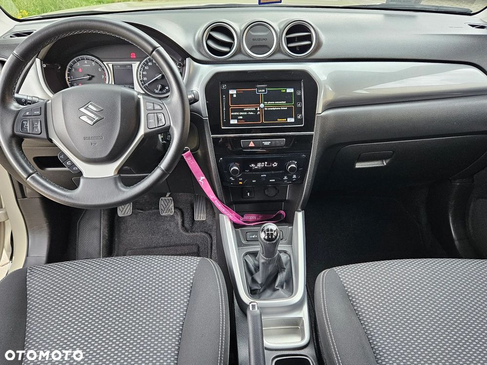 Suzuki Vitara 1.6 Elegance 2WD - 19