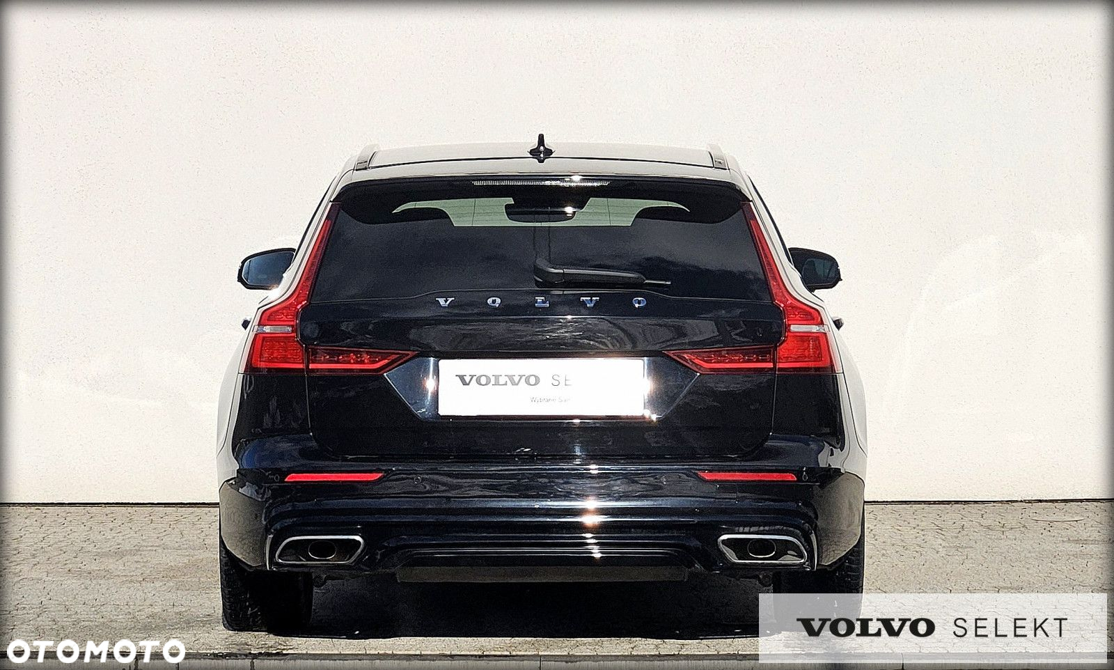 Volvo V60 B3 B R-Design - 7