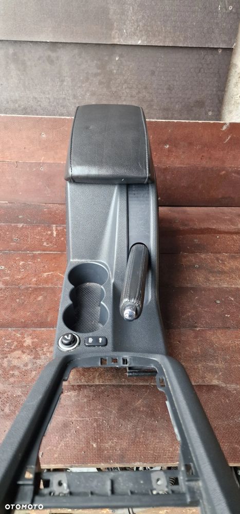 PODŁOKIETNIK SKÓRA SKODA OCTAVIA II Lift Kompletny - 4