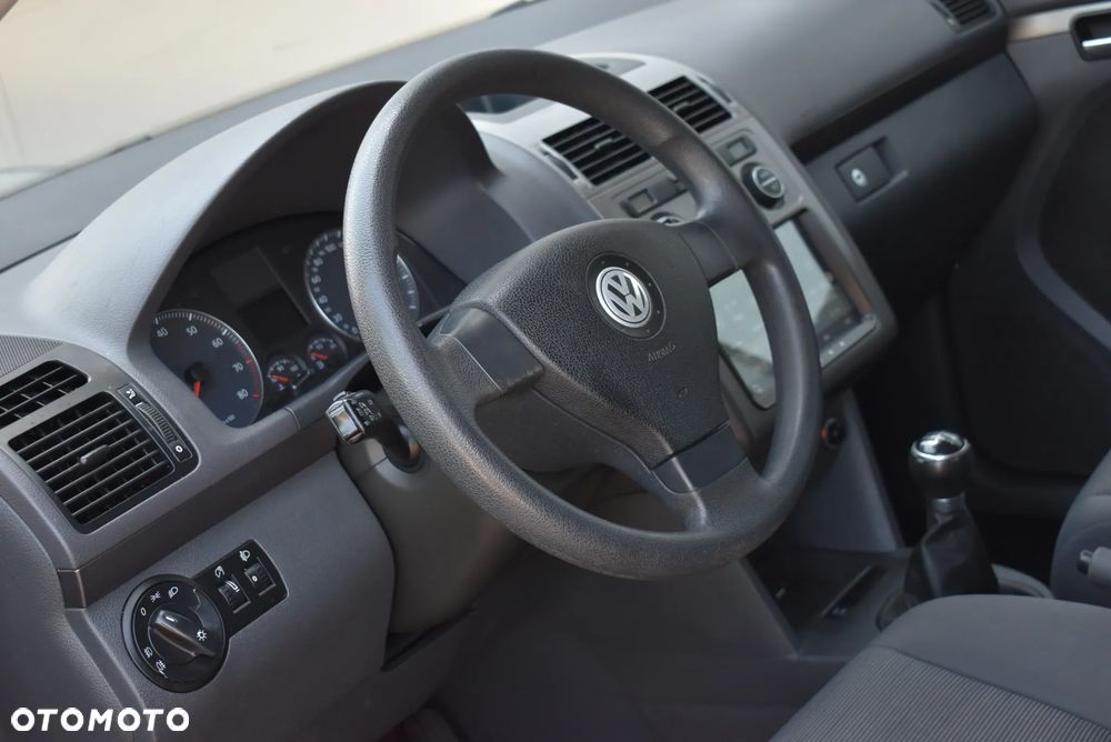 Volkswagen Touran 1.4 TSI Cross - 7