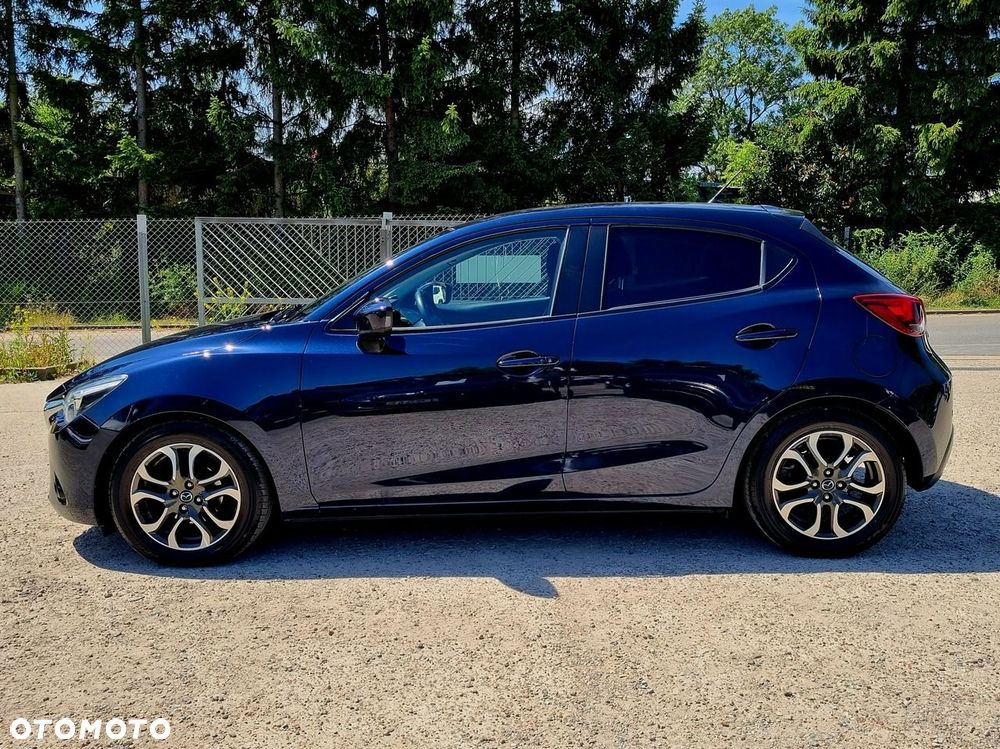 Mazda 2 - 8