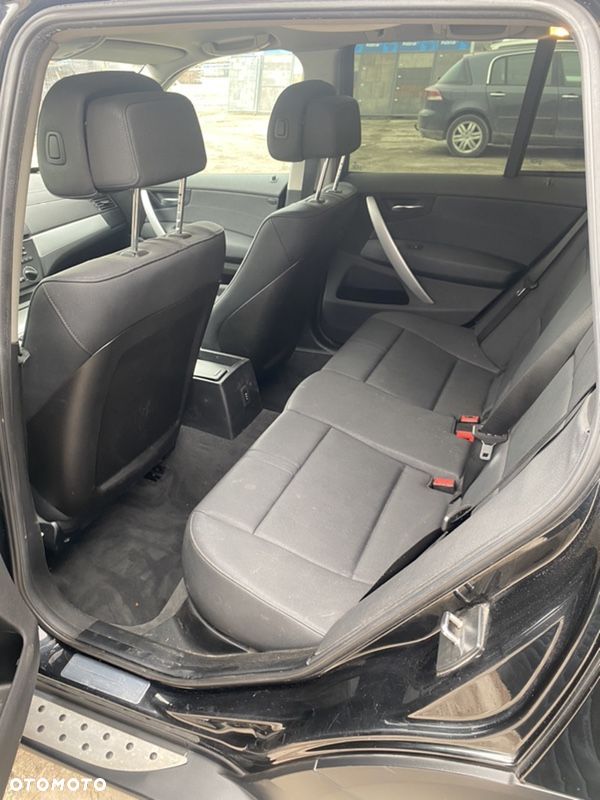 BMW X3 xDrive20d - 11