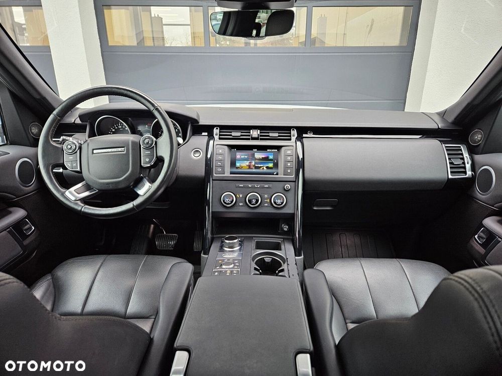 Land Rover Discovery 3.0 Si6 SE - 18