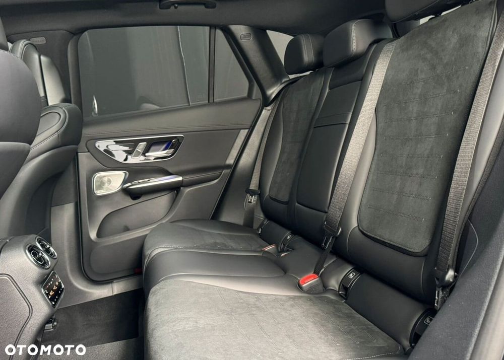 Mercedes-Benz GLC 220 d mHEV 4-Matic AMG Line - 18