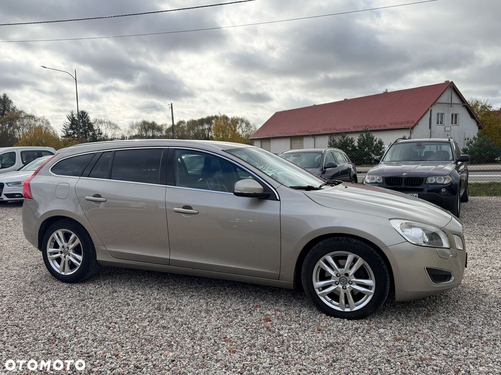 Volvo V60 - 8