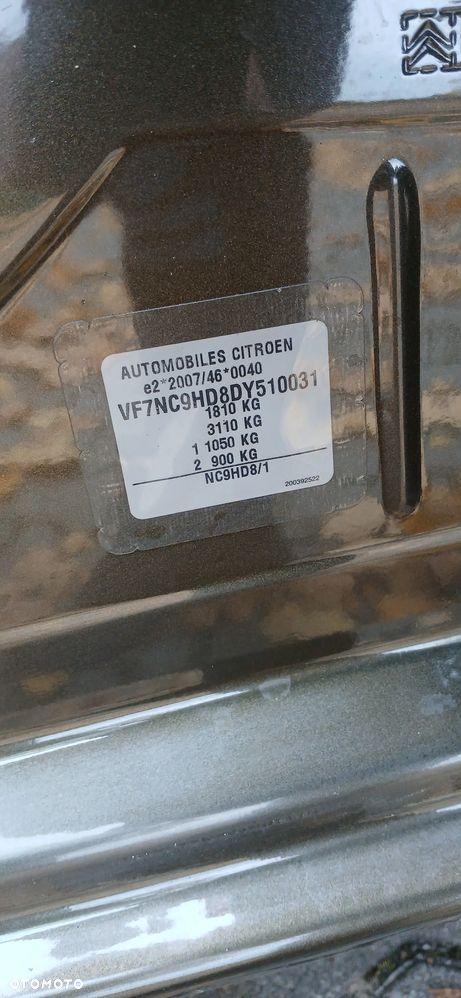 Citroën C4 e-HDi 115 Exclusive - 21