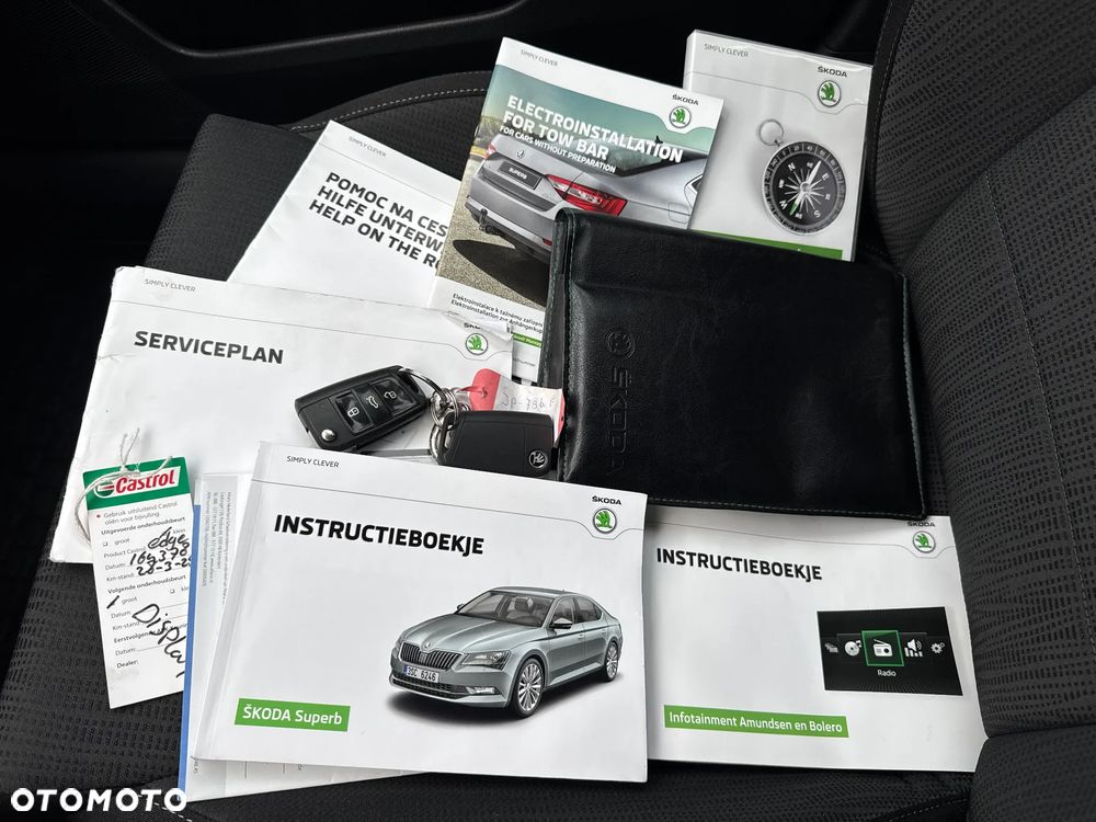 Skoda Superb 1.6 TDI Ambition - 38