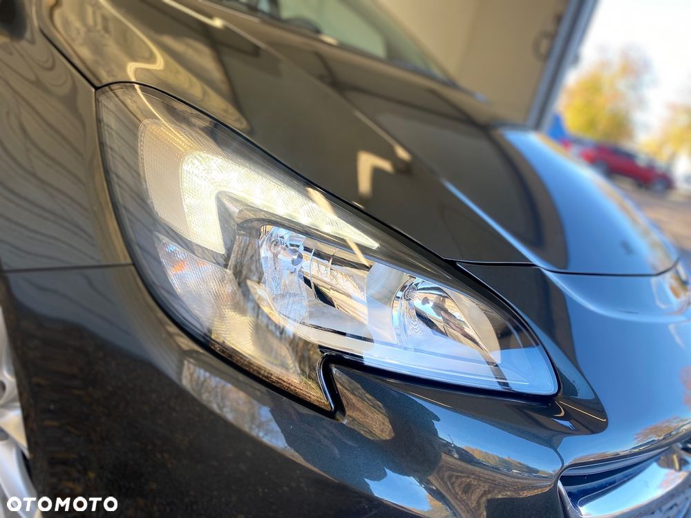 Opel Corsa 1.2 Cosmo - 16