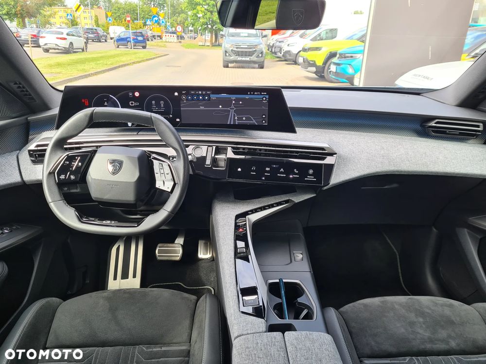 Peugeot 3008 1.2 PureTech mHEV GT S&S e-DCS6 - 22