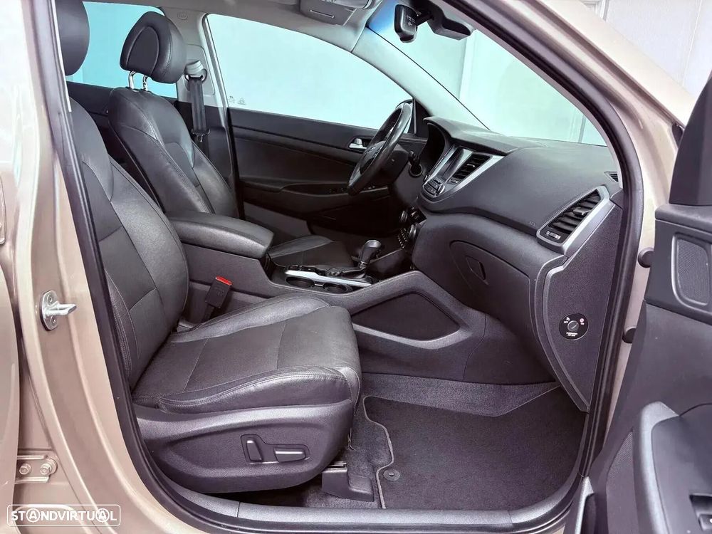 Hyundai Tucson - 8