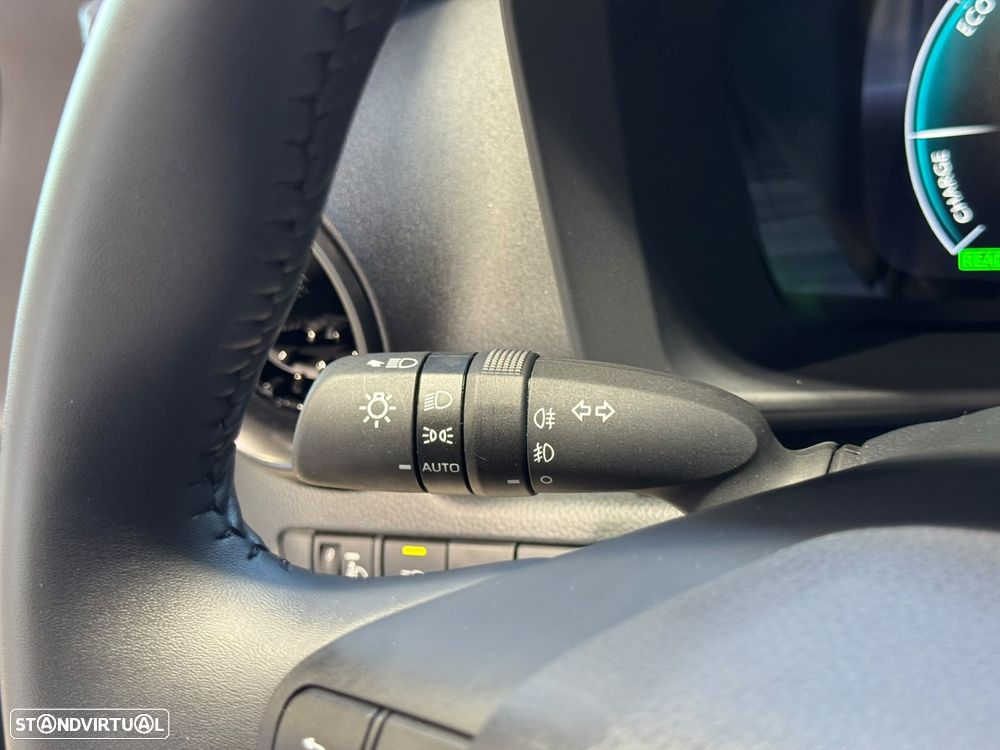 Toyota C-HR 1.8 Hybrid Square Collection - 21