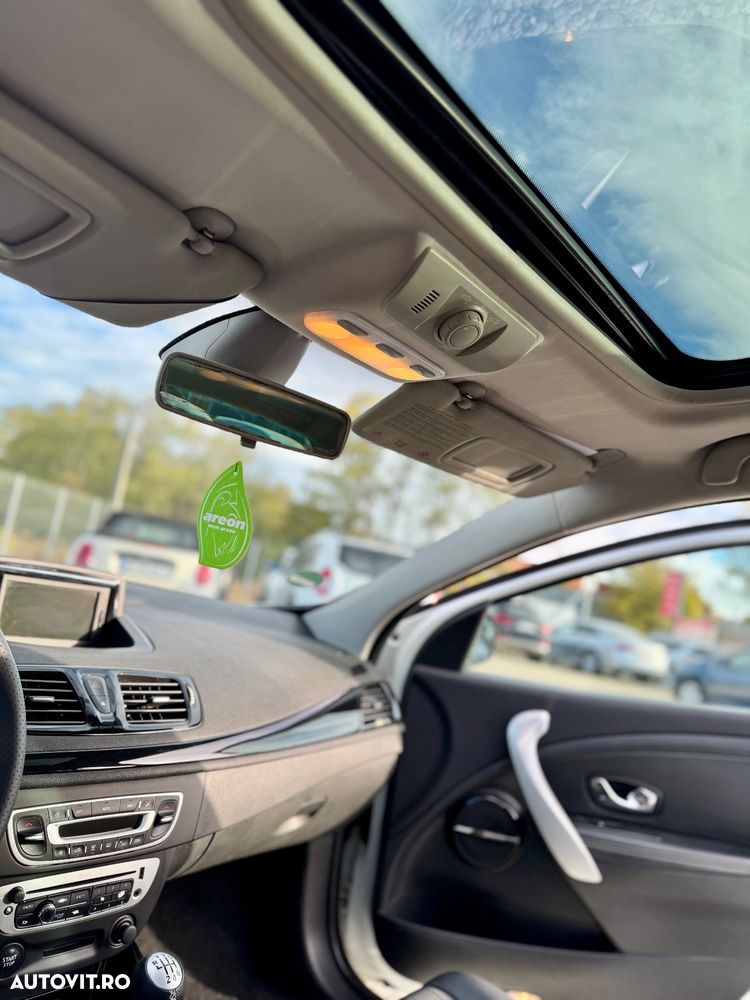 Renault Megane Grandtour ENERGY dCi 110 Start & Stopp Bose Edition - 16