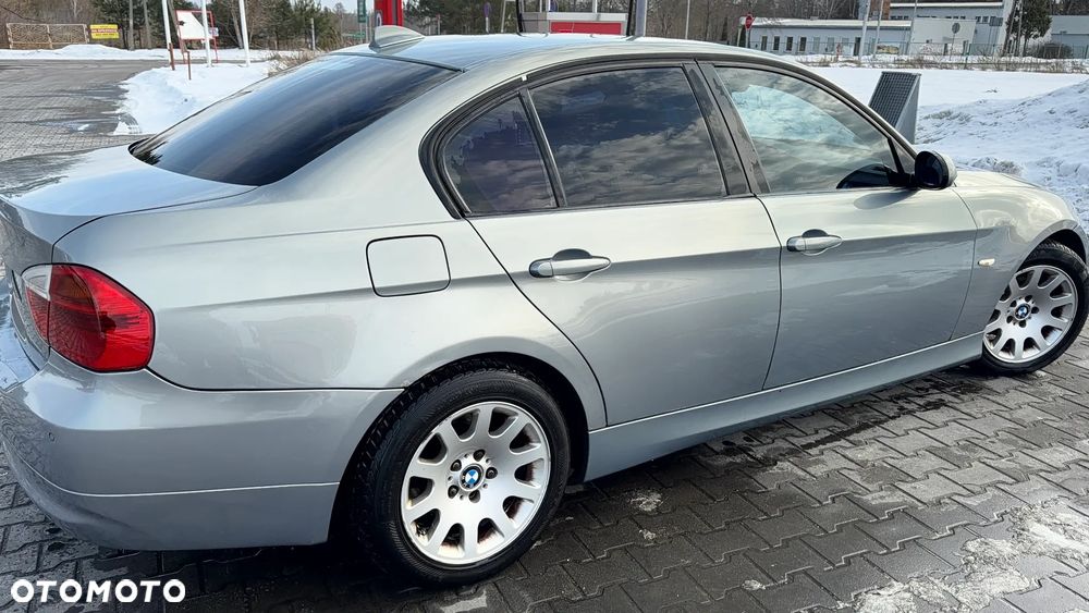 BMW Seria 3 320d - 2
