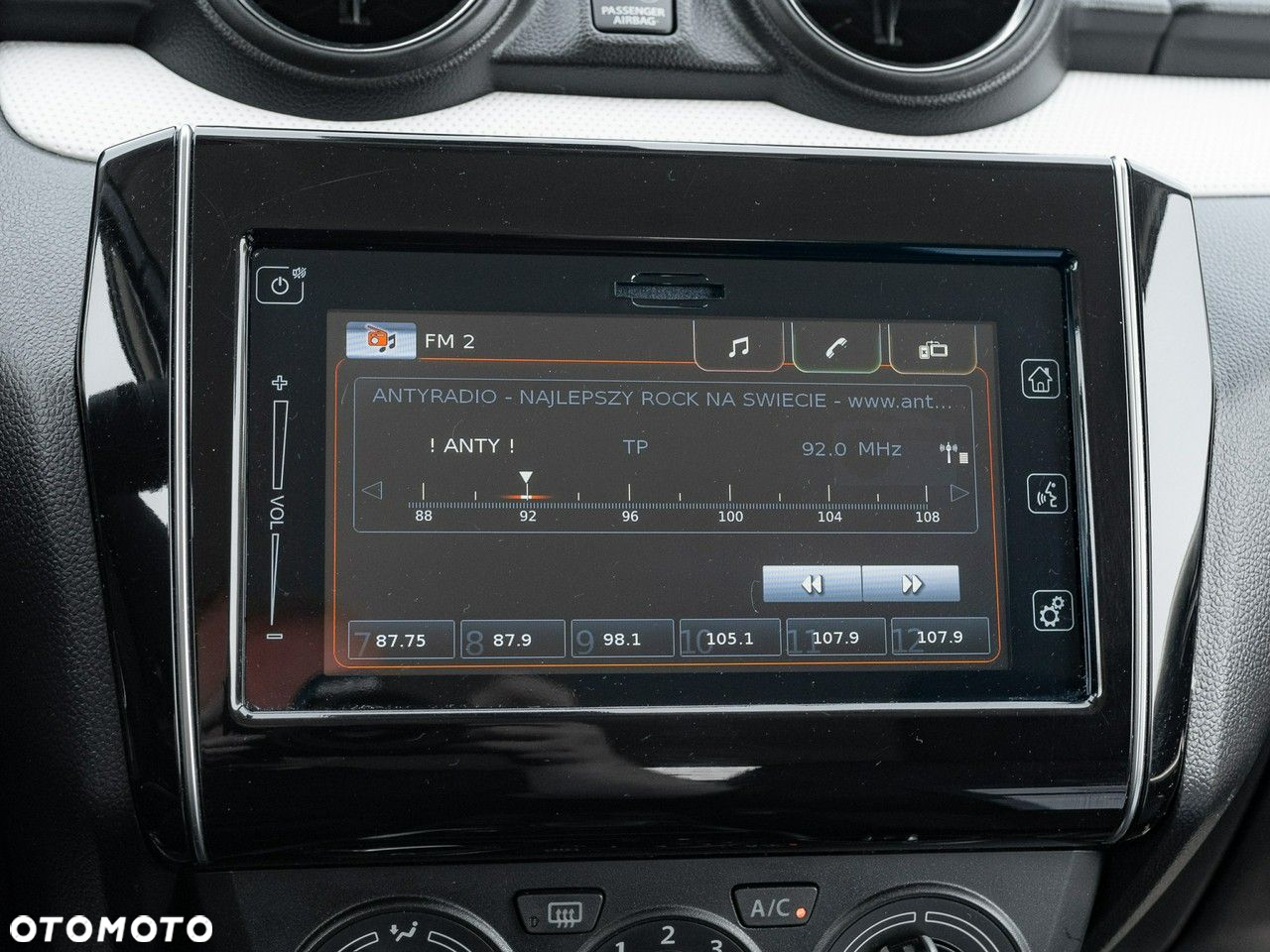 Suzuki Swift - 23
