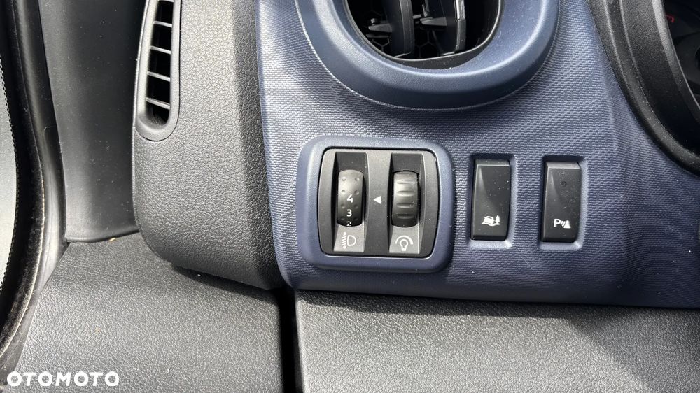 Opel VIVARO - 15