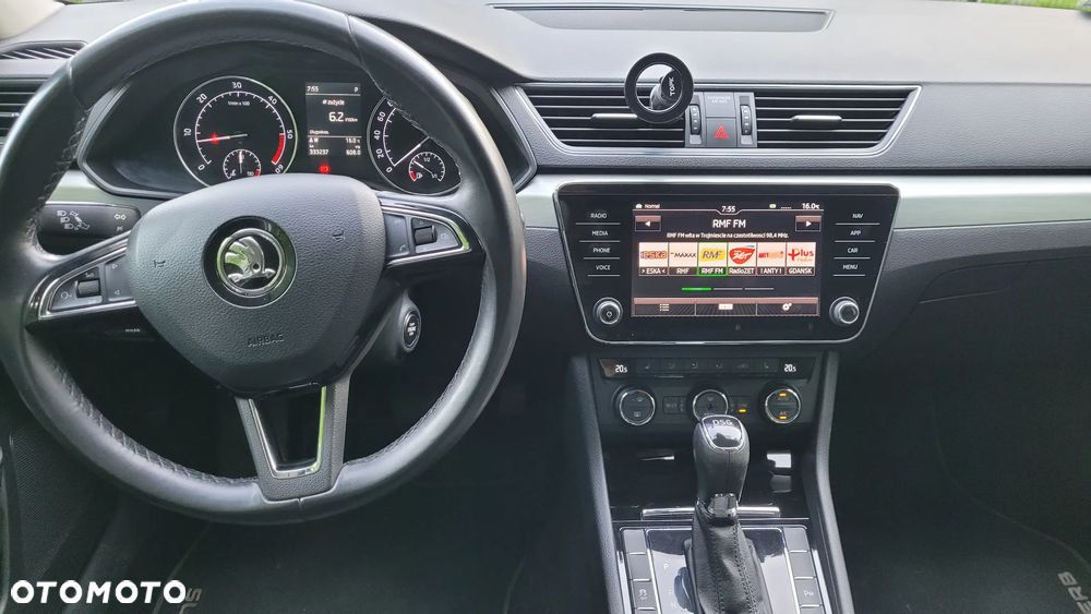 Skoda Superb 2.0 TDI Style DSG - 10