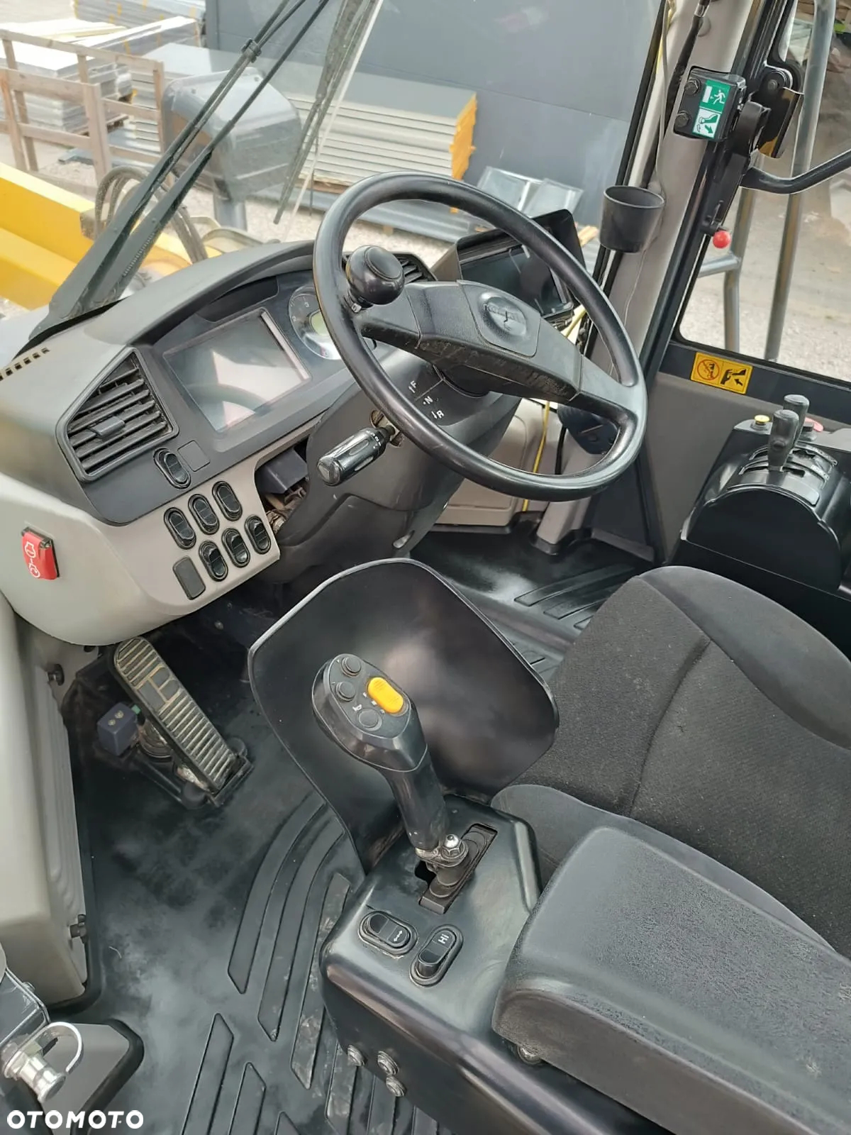 Komatsu WA500 - 8