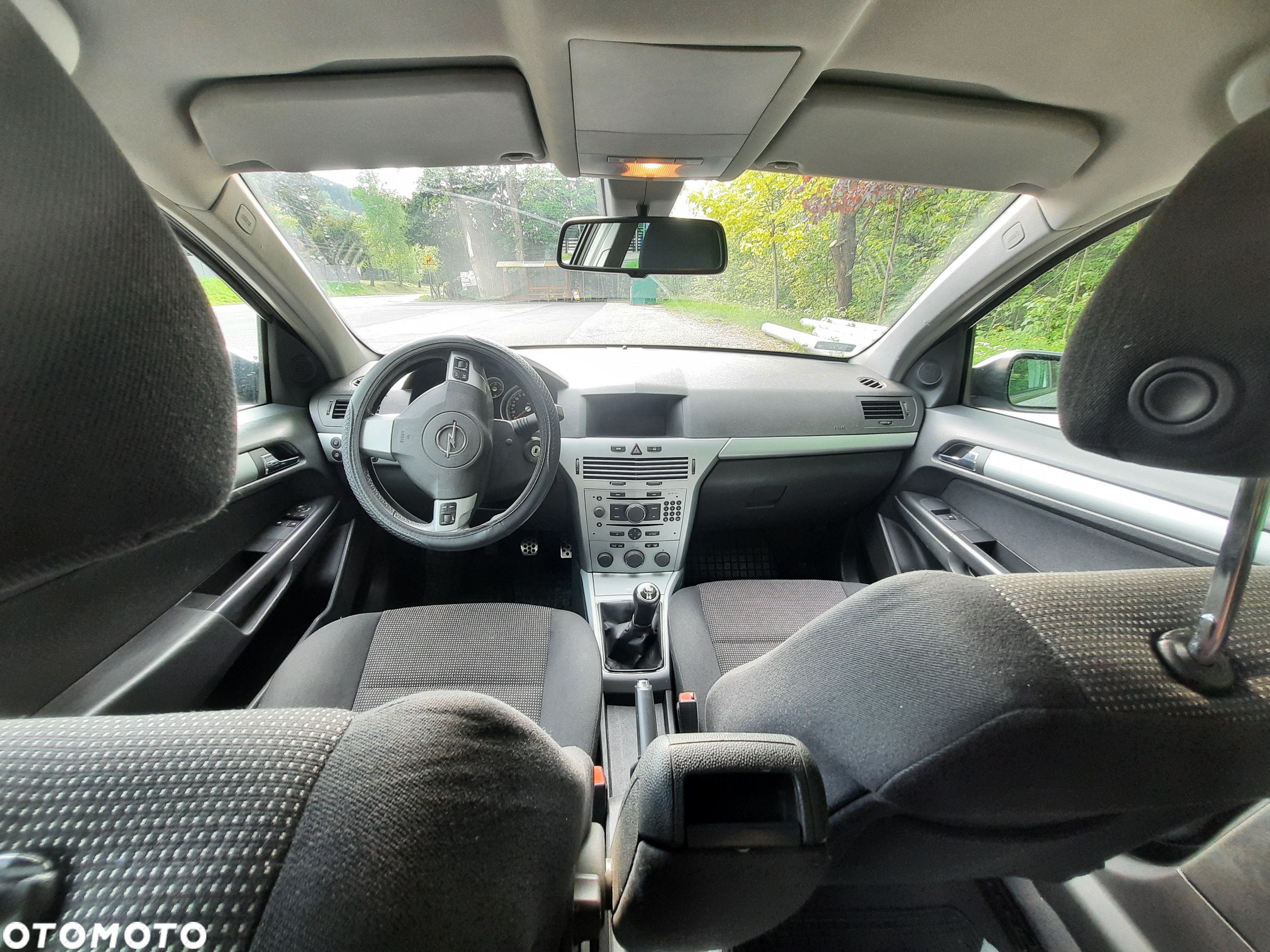 Opel Astra III 1.8 Cosmo - 9