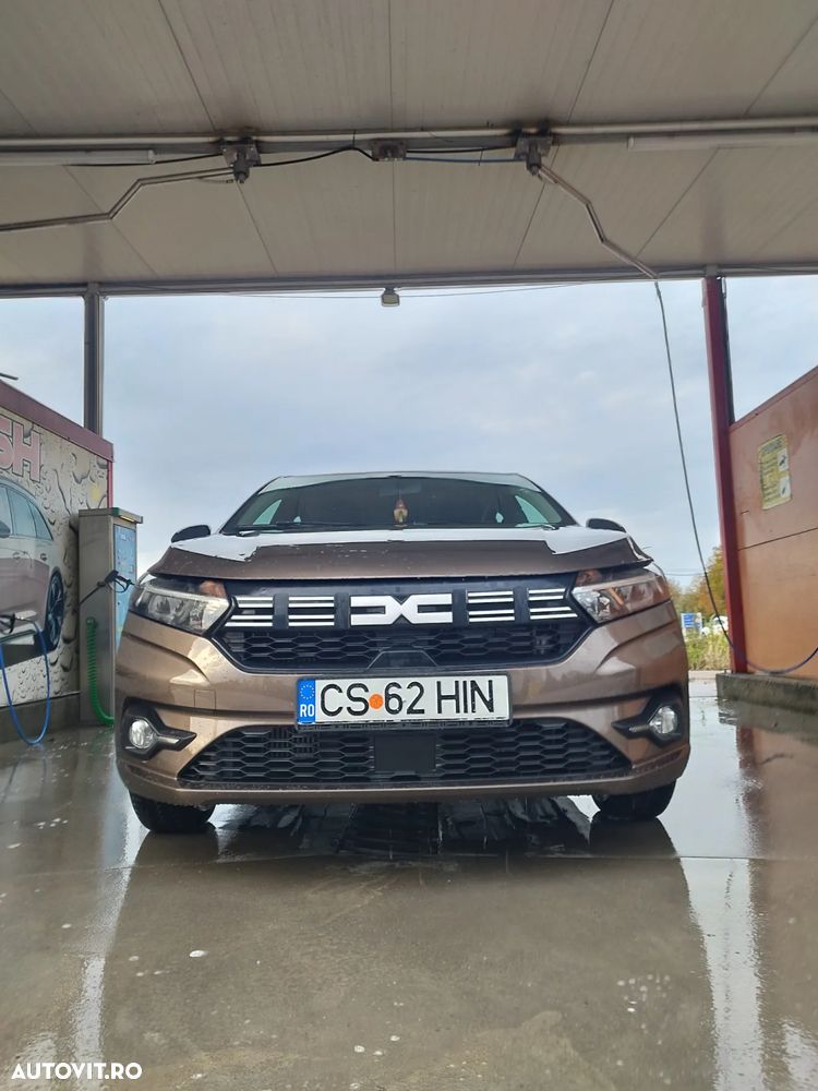 Dacia Logan TCe 90 Essential - 12