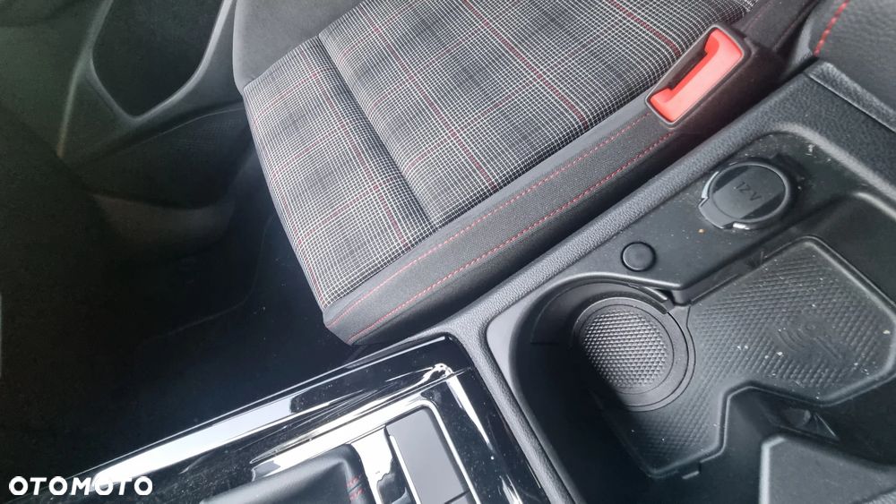 Volkswagen Golf 2.0 TSI BMT GTI Performance - 17