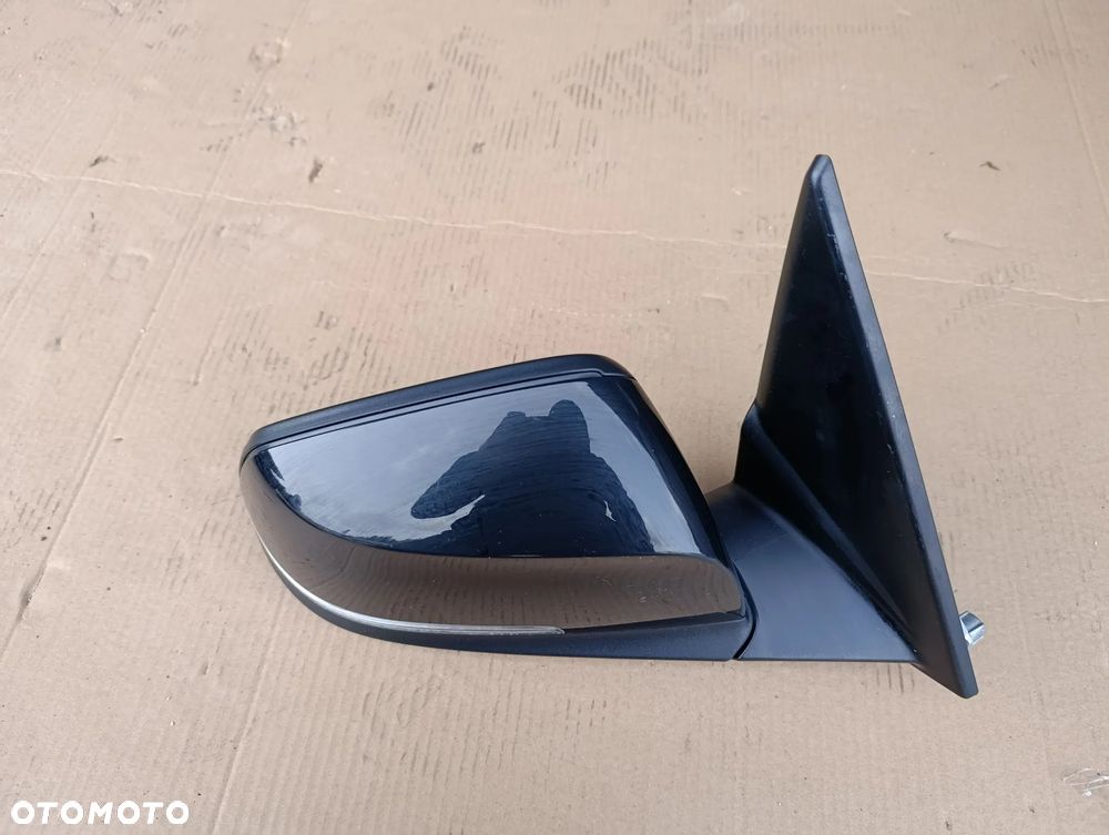 BMW X1 E84 LUSTERKO PRAWE 6 PIN EUROPA - 2