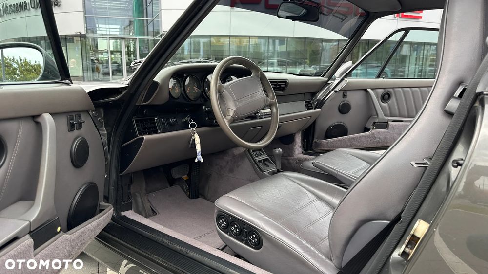 Porsche 911 - 8