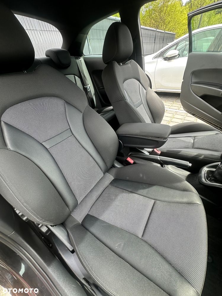 Audi A1 3-drzwiowe 1.6 TDI S line edition - 14