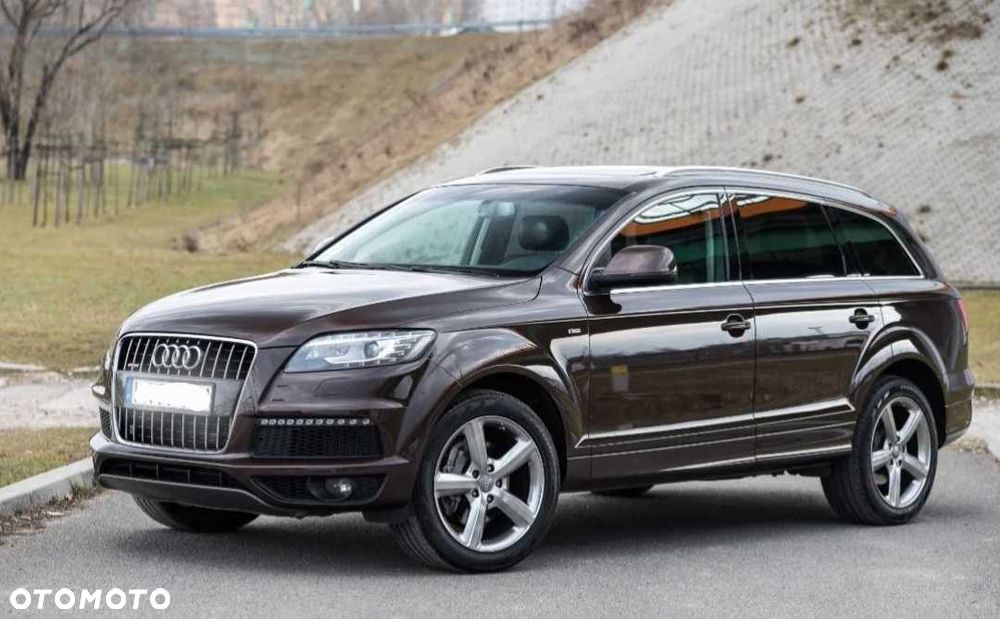 Audi Q7 - 1