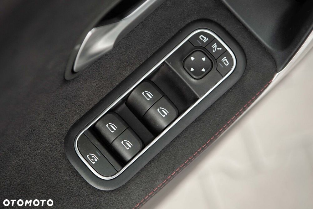 Mercedes-Benz Klasa A 180 AMG Line 7G-DCT - 19