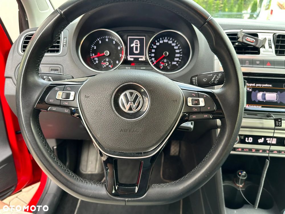Volkswagen Polo 1.2 TSI BMT Highline - 9