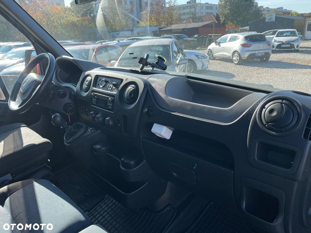 Renault Master - 25