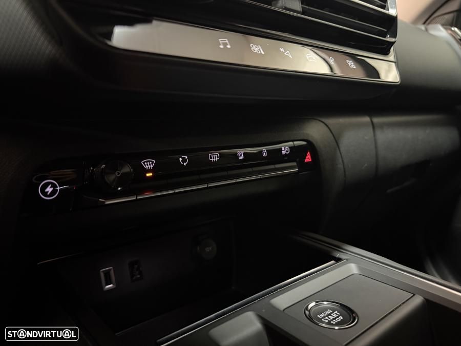 Citroën C5 Aircross 1.6 Hybrid Shine e-EAT8 - 17