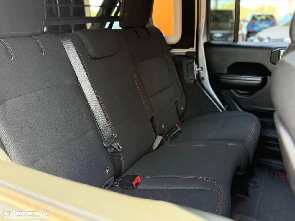 Jeep Wrangler Unlimited 2.2 CRD Rubicon AT - 21