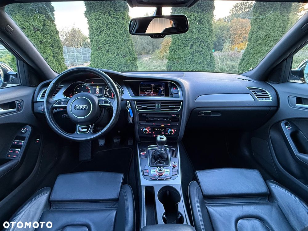 Audi A4 Avant 2.0 TDI DPF S line Sportpaket - 6