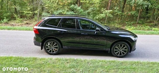 Volvo XC 60 B5 B AWD Plus Dark - 9