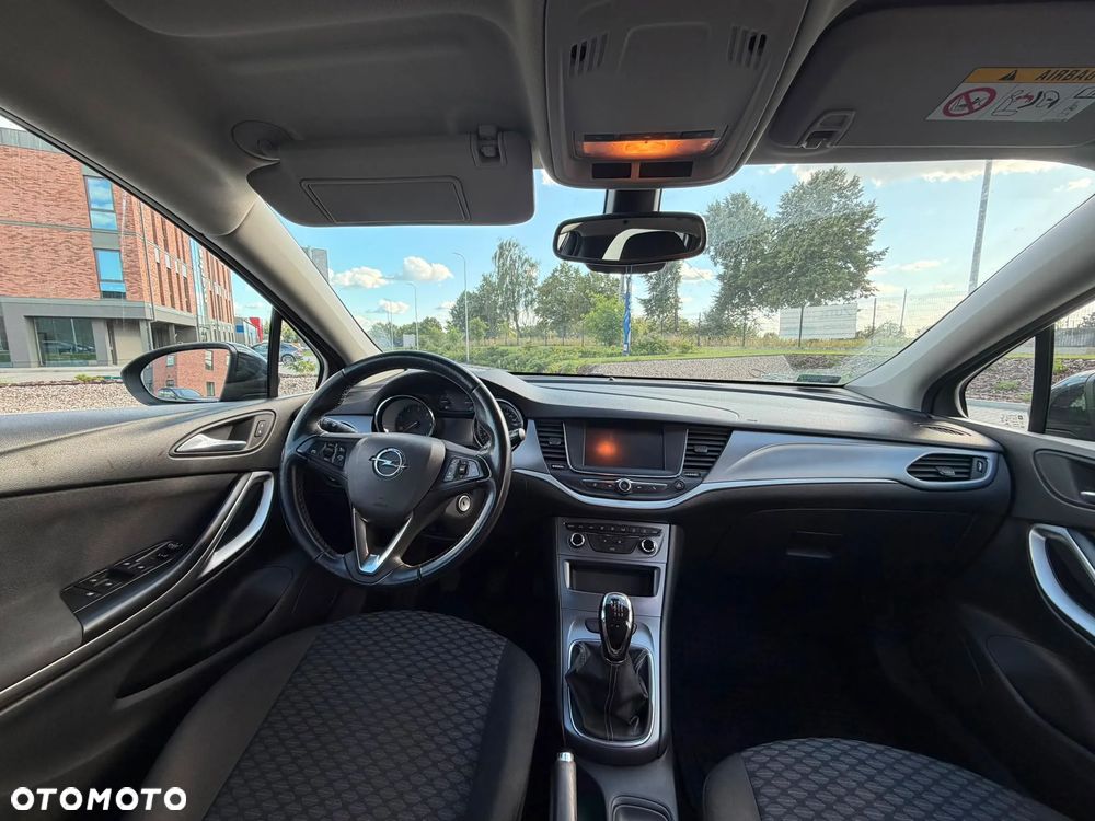 Opel Astra - 10