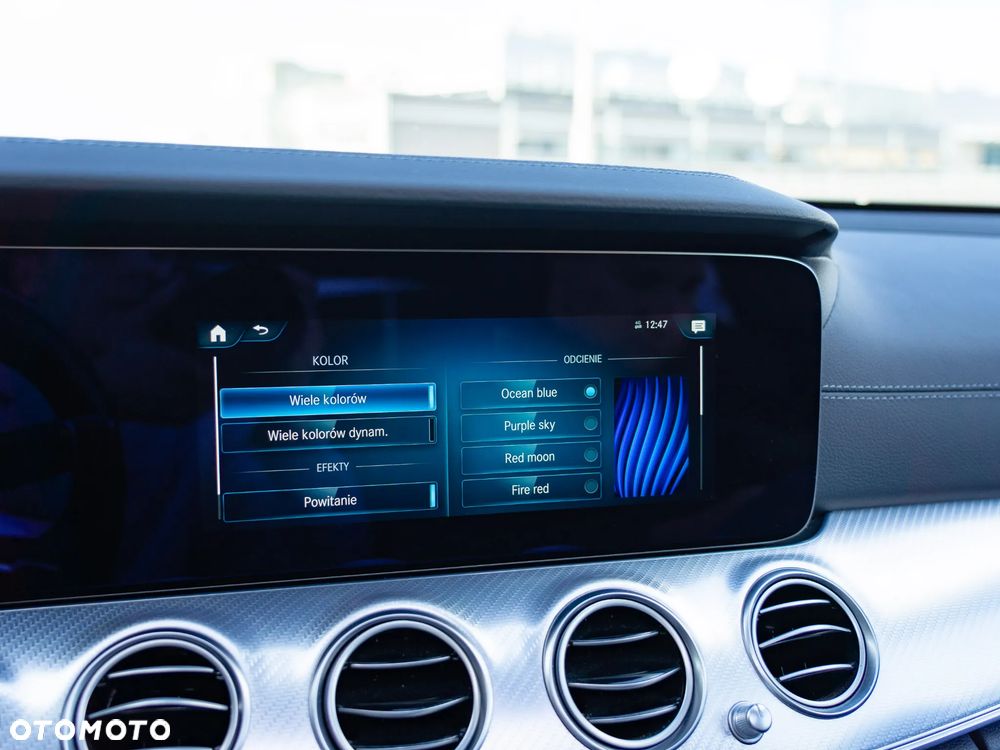 Mercedes-Benz Klasa E 220 d 4-Matic AMG - 31