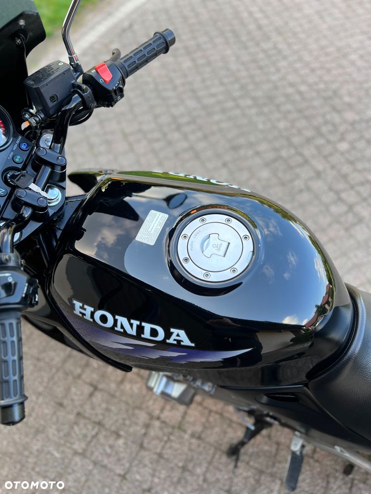 Honda CB - 21