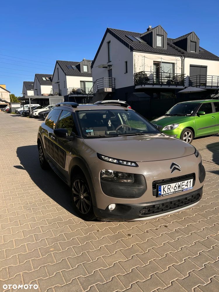 Citroën C4 Cactus 1.2 PureTech Shine Edition S&S - 2