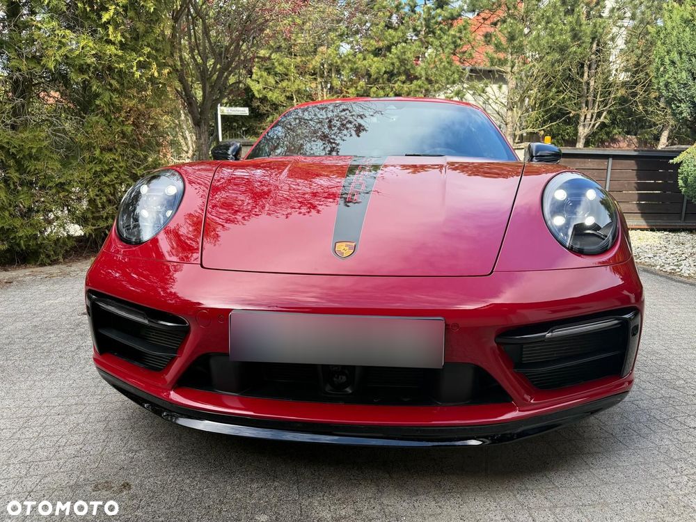 Porsche 911 Carrera GTS - 8
