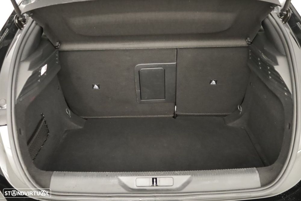 Peugeot 308 1.2 PureTech GT EAT8 - 24