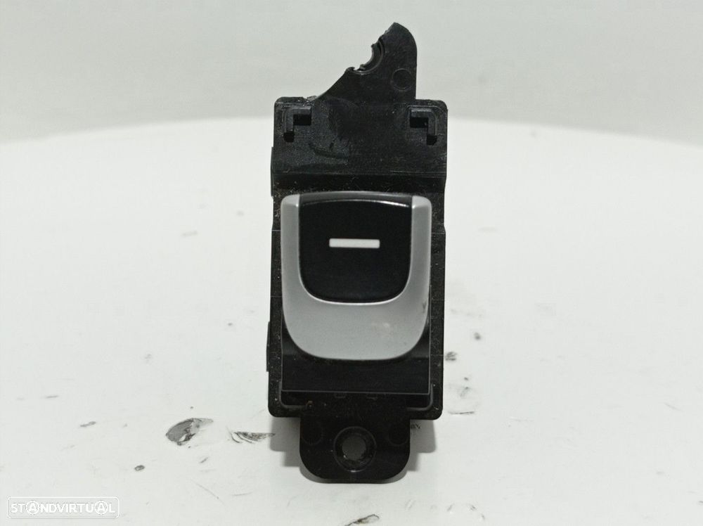 FAROL DE NEVOEIRO ESQUERDO BMW 1 - 1