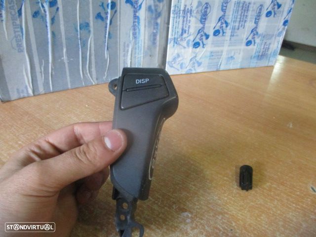 Interruptor 75B596 TOYOTA AVENSIS 2008 2.0D4D 126CV 5P CINZA Botões Multifunções No Volante - 1